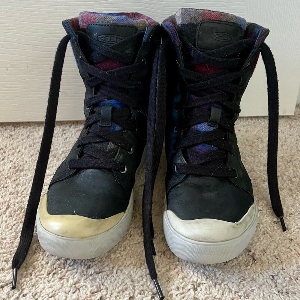 Keen Black and Plaid High-Top Sneakers